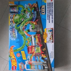 Hot wheels ultimate car wash